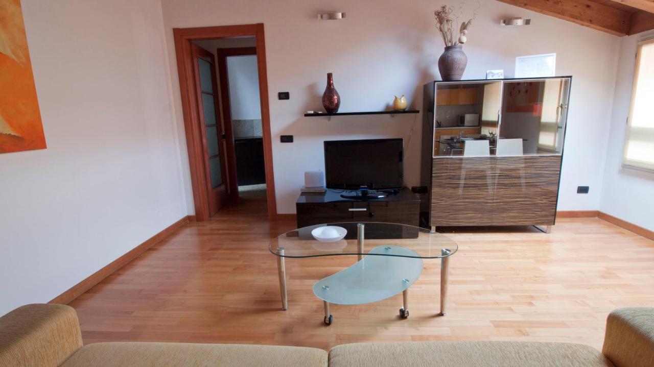 Italianway - Rubens 19 - A Apartment มิลาน ภายนอก รูปภาพ